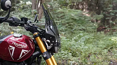 Carbon Racing "WANDERER" Premium Touring Windshield for Triumph Speed 400 / Scrambler 400 X