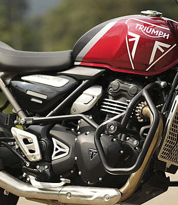 Moto Torque Crash Guard - Speedster Pro for Triumph Speed 400 Moto Torque Crash Guard - Speedster Pro for Triumph Speed 400